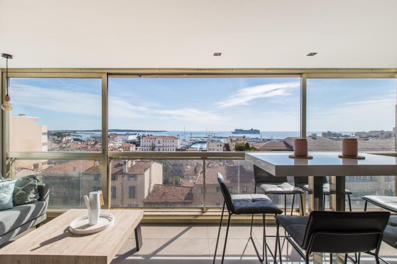 Lb Vacation Rentals I Admire Panoramic Ocean Views Through Walls Of Windows Cannes Zewnętrze zdjęcie