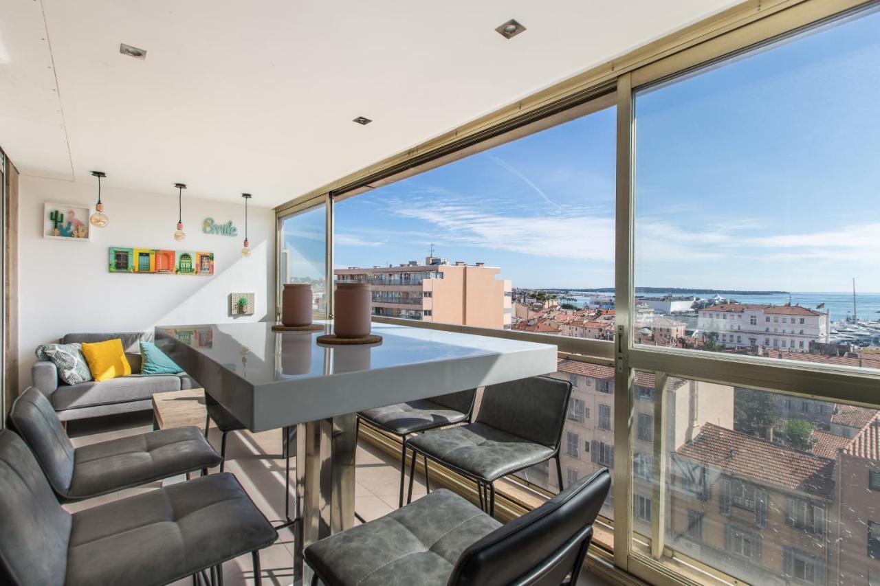 Lb Vacation Rentals I Admire Panoramic Ocean Views Through Walls Of Windows Cannes Zewnętrze zdjęcie